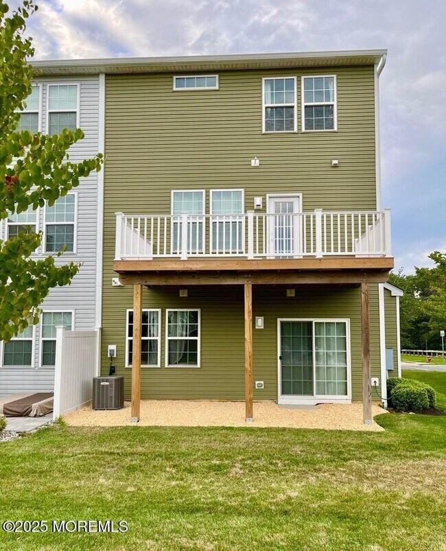 Building Photo - 155 Waypoint Dr