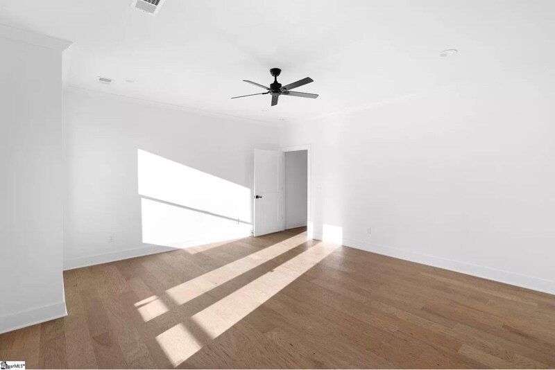 Building Photo - 100 Lepak Ln