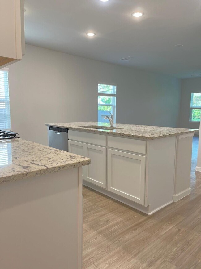 Building Photo - 52 Valiant Ridge Trail