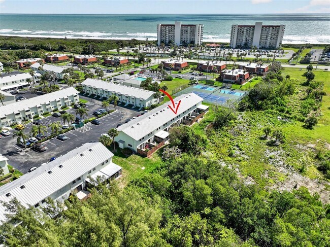 Building Photo - 9425 S Ocean Dr