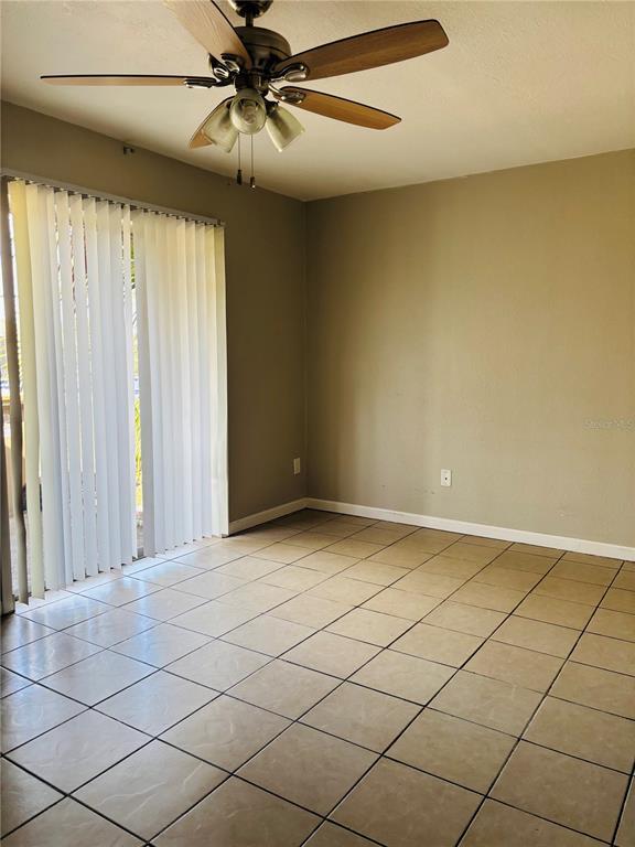 Building Photo - 28 Las Palmas Way