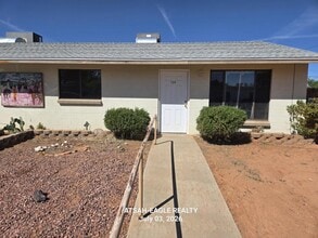 Building Photo - 124 9th Ave