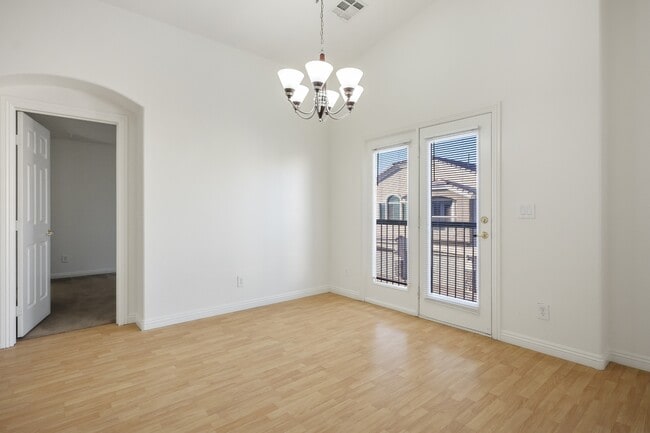 Building Photo - 3312 Speckle Summer Pl