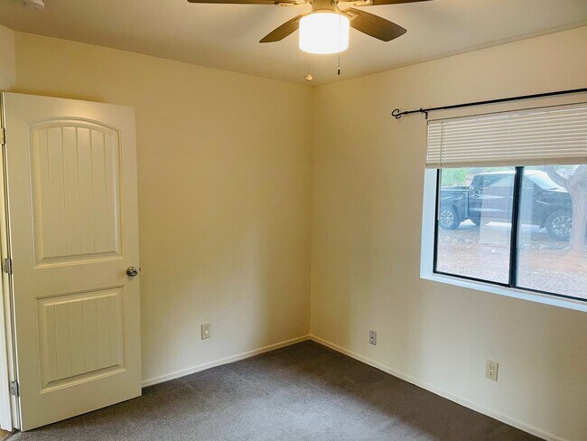 Building Photo - House in Verde Village Cottonwood