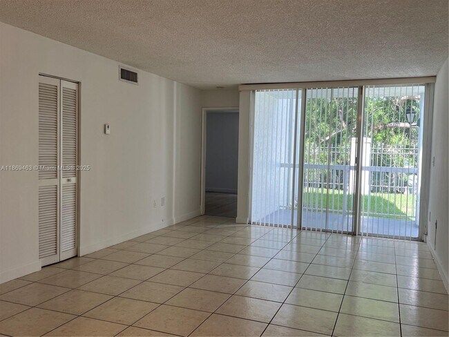 Building Photo - 4653 NW 97th Ct