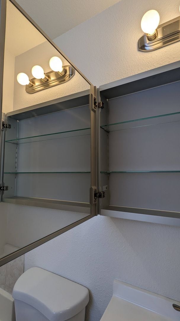 Building Photo - 1632 Manitou Blvd