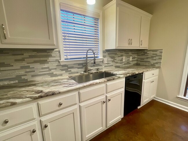 Building Photo - Great home for rent!