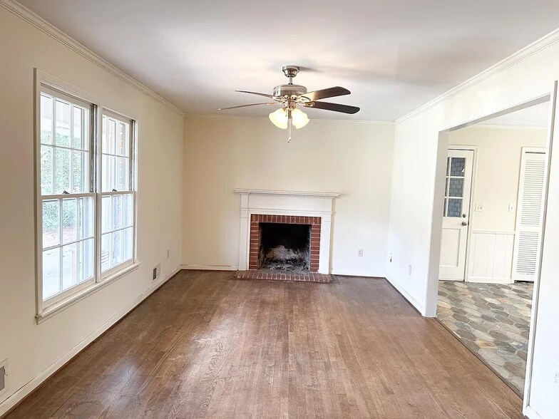 Building Photo - 3143 Windfield Cir