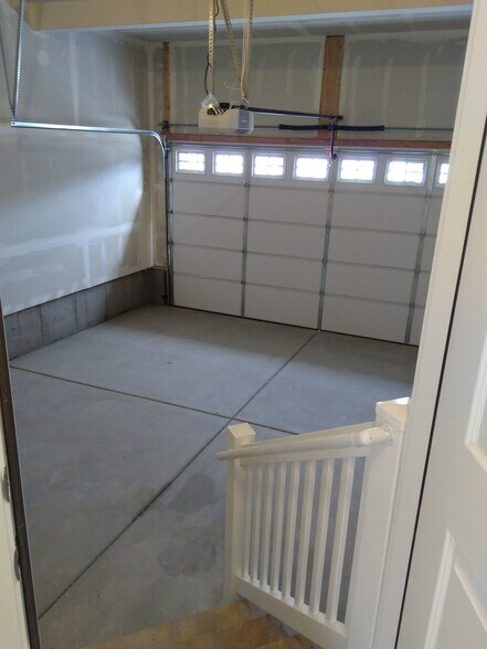 Two car garage - 14576 S Quiet Shade Drive