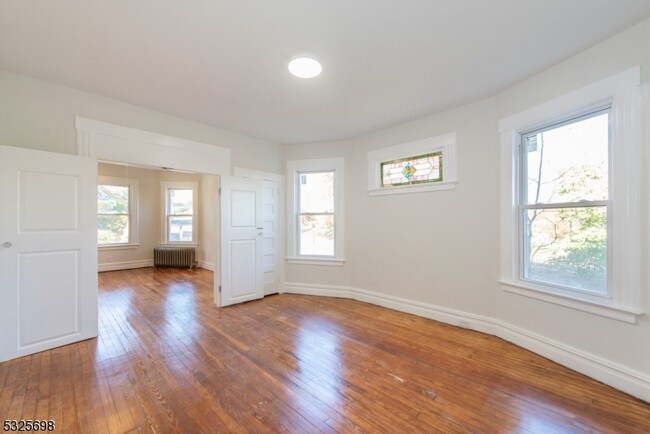 dining room - 211 Hillside Ave