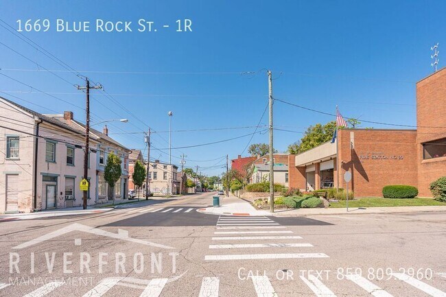 Building Photo - 1669 Blue Rock St