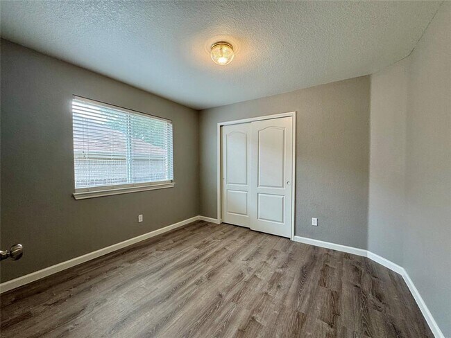 Building Photo - 9104 Heiden Lane