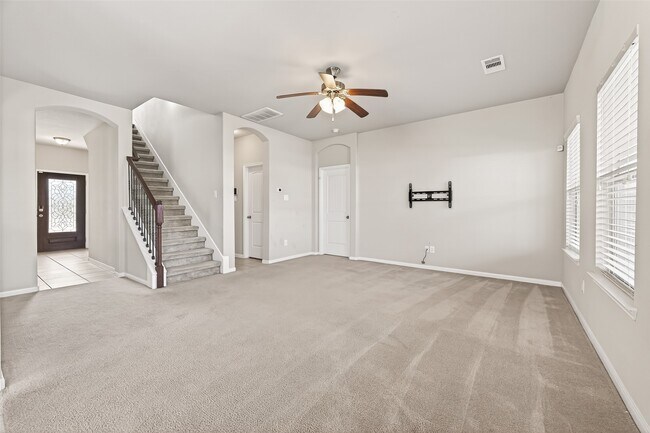 Building Photo - 19662 Little Pine Ln