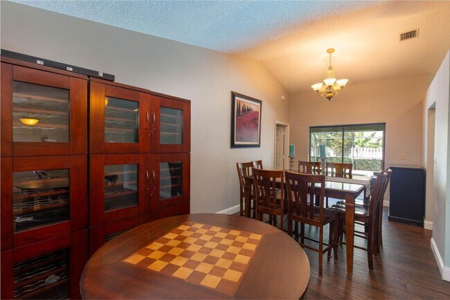 Building Photo - 1123 Northumberland Ct