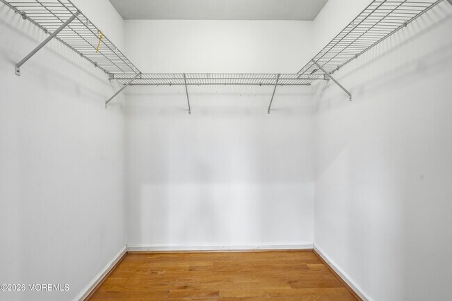 Building Photo - 10 Etty Ct