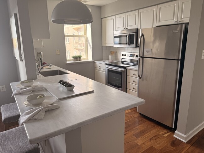 Building Photo - 1308 Clifton St NW