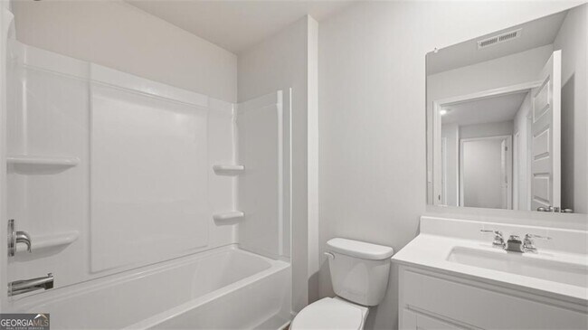 Building Photo - 1404 Gray Br Dr