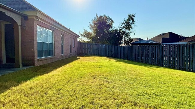 Building Photo - 9505 Greythorne Ct