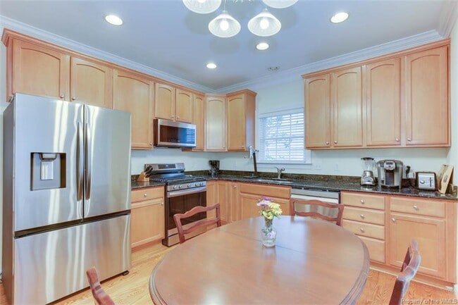 Building Photo - 4609 Town Creek Dr