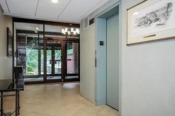 Building Photo - 50 Winchester St