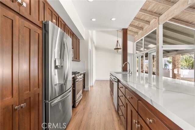 Building Photo - 2111 Vista Dorado