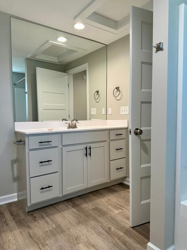 Counter height vanity, soft close cabinet/drawers - 2304 Belle Ave NE