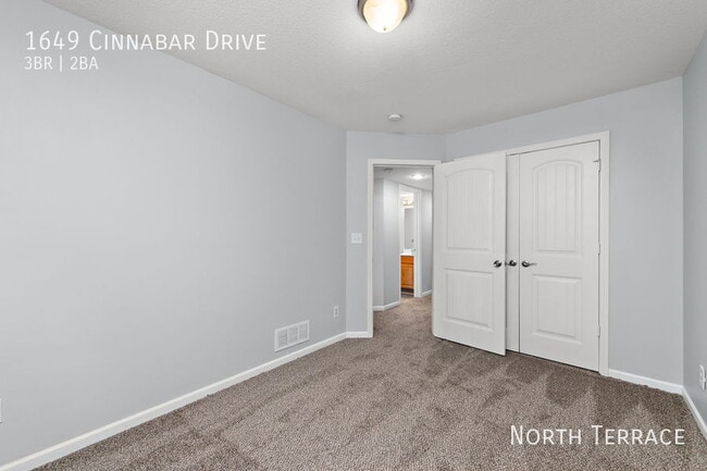 Building Photo - 1649 Cinnabar Dr