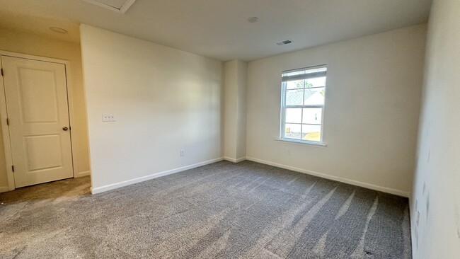 Building Photo - 312 Catawba Br Wy