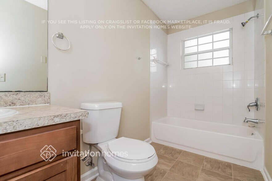 Building Photo - 12621 Gandalf Ln