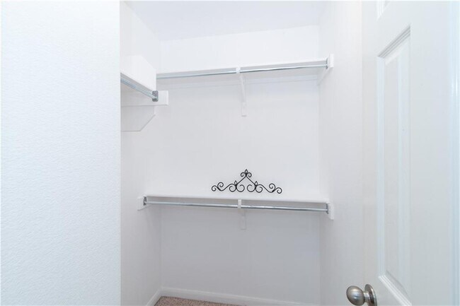 Building Photo - 2611 Salerno Pl