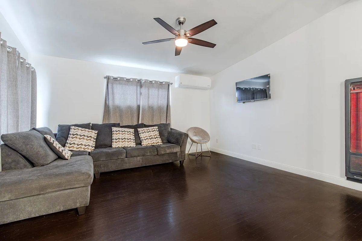 Building Photo - 4971 Dassco Ct