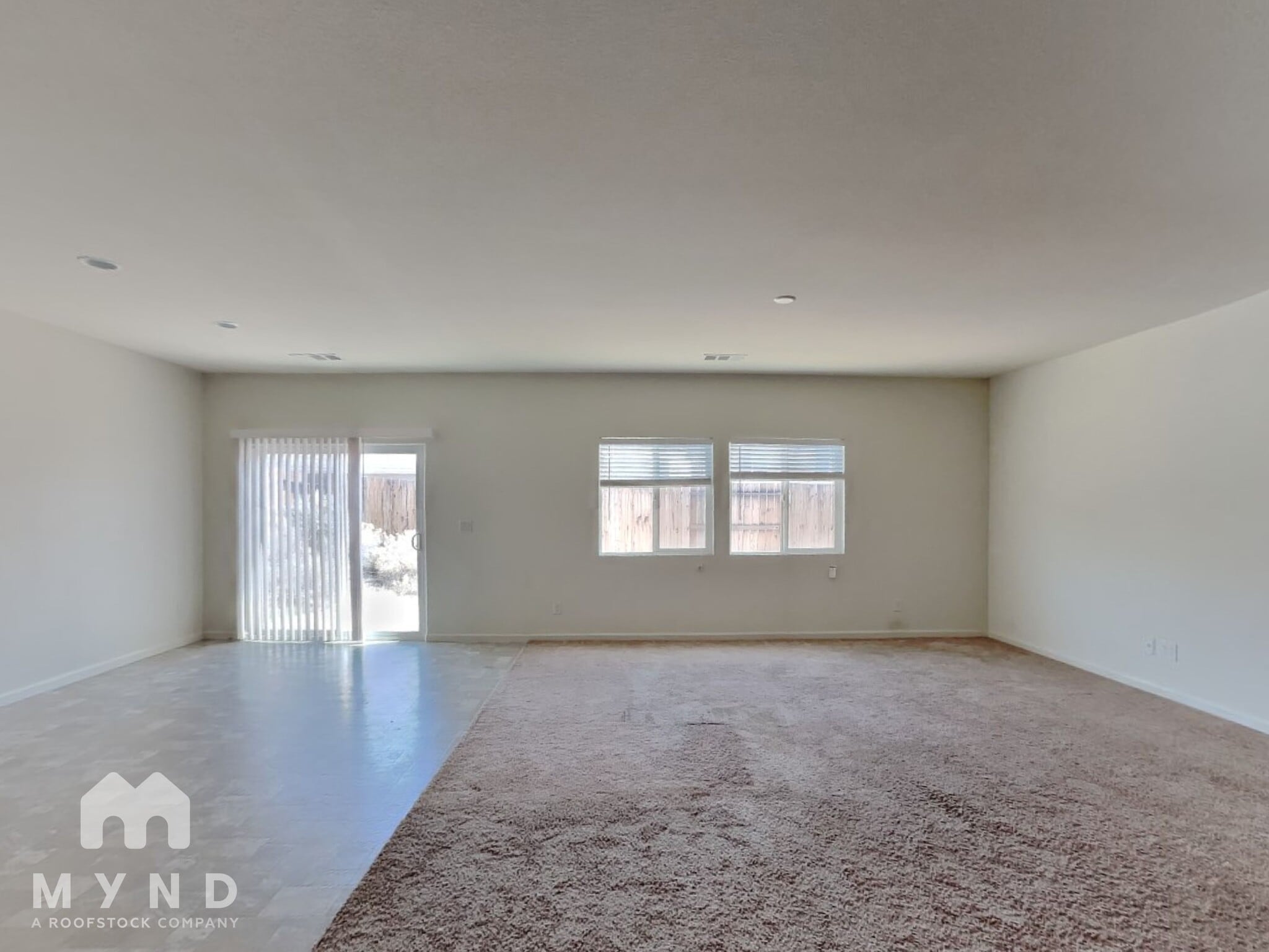 Building Photo - 14320 Loyola Dr