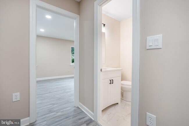 Building Photo - 3671 Waterwheel Square