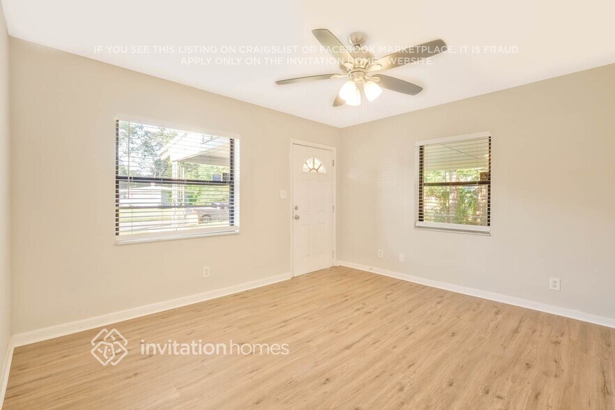 Building Photo - 6342 Sauterne Dr