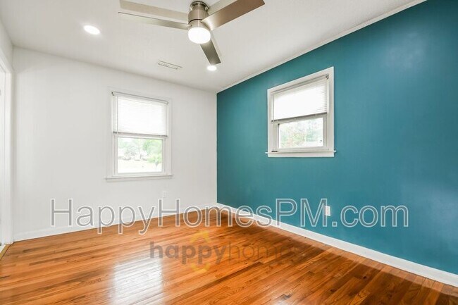 Building Photo - 2373 Otranto Rd