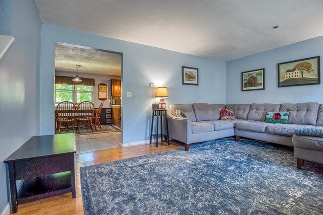 Building Photo - 39 Fords Landing Dr