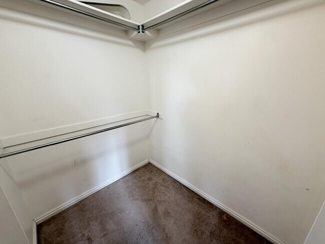 Building Photo - 1499 N 1200 W