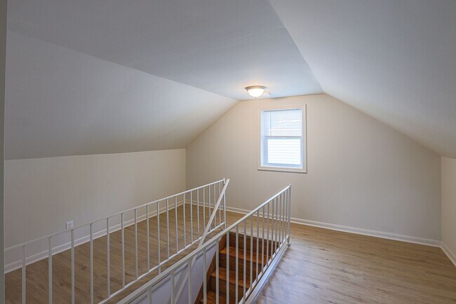 Building Photo - 5319 Plainfield Ave