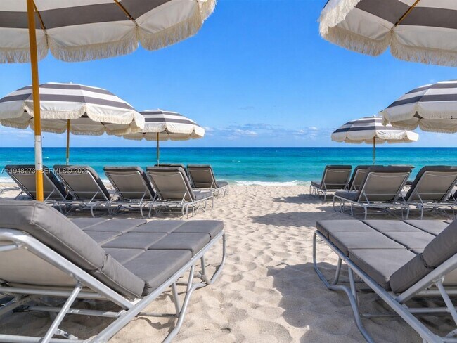 Building Photo - 5959 Collins Ave