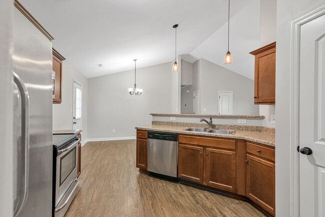 Building Photo - 258 Breakwater Dr