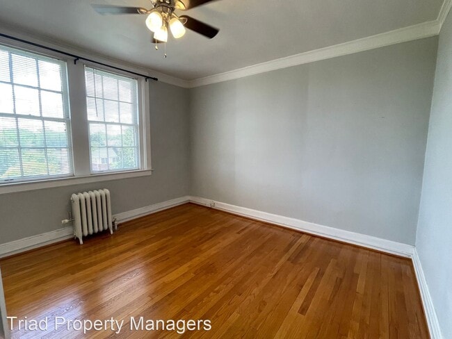 Building Photo - 2 br, 1 bath House - 1013 North Elm St. #C7