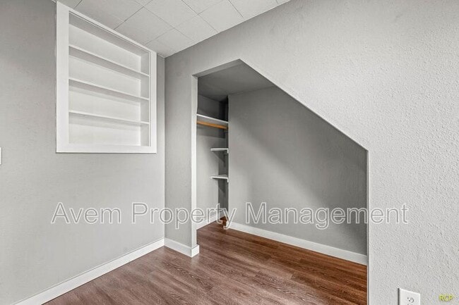 Building Photo - 4221 SE 52nd Ave