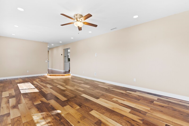 Building Photo - 3610 Mary Ln