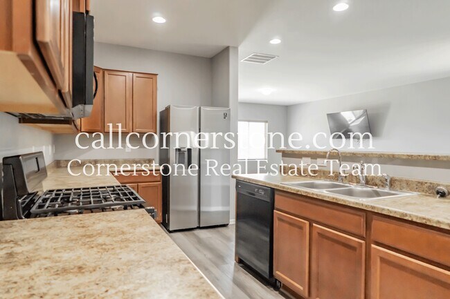 Building Photo - 10043 Seawolf Dr