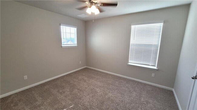 Building Photo - 6406 Kildare Dr