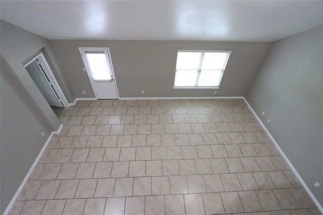Building Photo - 17703 Rose Summit Ln