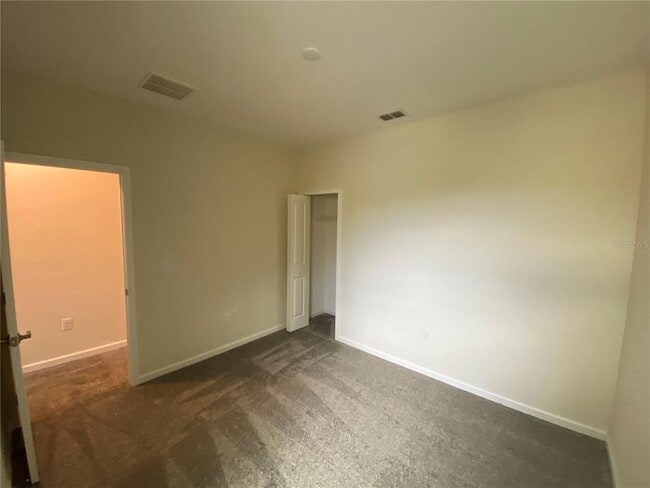 Building Photo - 9360 Tecumseh Dr