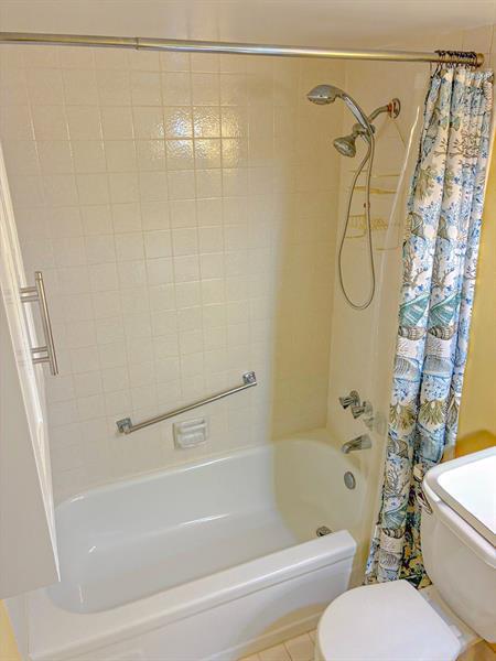 Building Photo - 339 Knotty Pine Cir