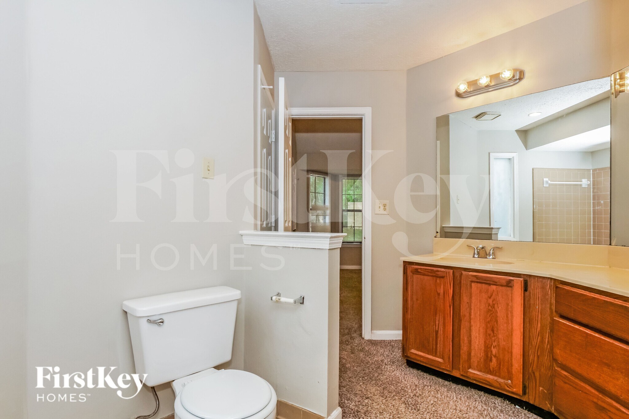 Building Photo - 6715 Valley Bend Dr