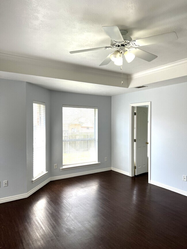 Building Photo - 3114 Pleasant Forest Dr